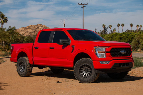 ICON 21-23 Ford F150 2WD 0-3in Stage 5 Suspension System - K93125 Photo - lifestyle view