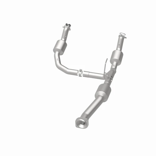 MagnaFlow 20-22 Chevy Silverado 2500 HD 6.6L OEM Direct-Fit Catalytic Converter - 280745 360 Degree Image Set