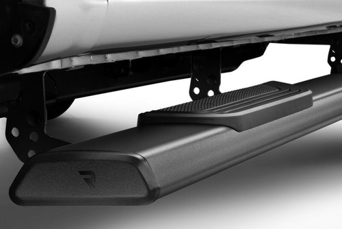 RealTruck 19-26 Chevy Silverado/GMC Sierra 1500 Double Cab Traxio 4in Nerf Bars - Textured Black - NBF24-80011-26T Photo - Close Up