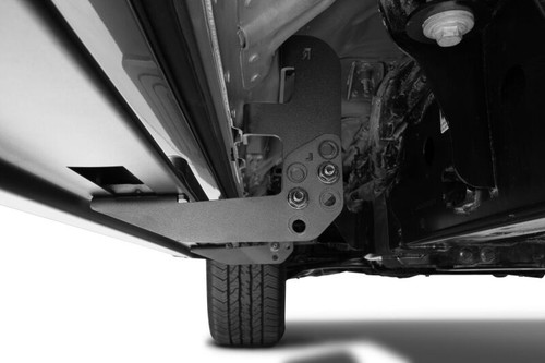 RealTruck 05-23 Toyota Tacoma Double Cab Traxio 5in Nerf Bars - Textured Black - NBF25-87406-26T Photo - Close Up