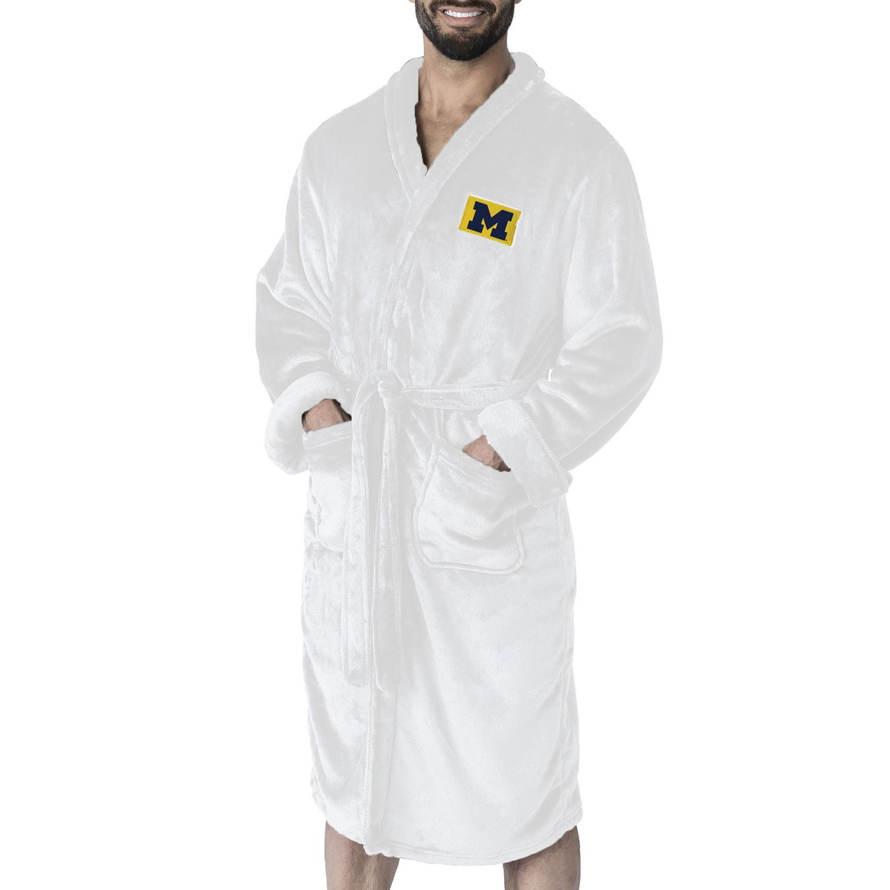 Michigan Wolverines Robe Michigan Wolverines White Out Men's Silk Touch Robe - Sports Unlimited