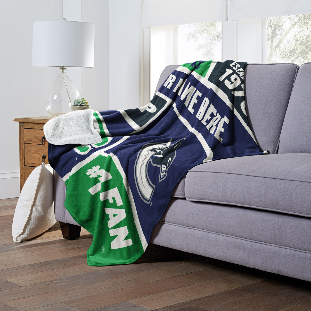 Vancouver Canucks Personalized Jersey Silk Touch Sherpa Throw Blanket -  Sports Unlimited