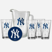 New York Yankees Kitchen & Bar