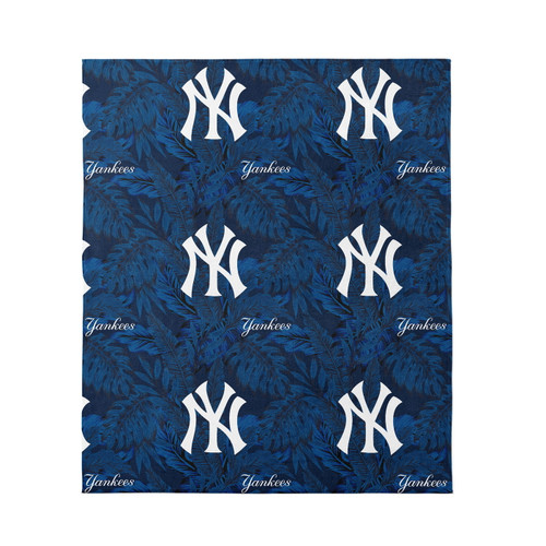 New York Yankees 60" x 70" Tonal Vines Microfiber Beach Towel