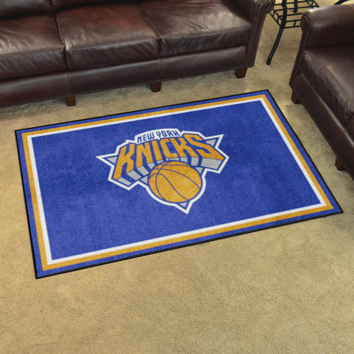 New York Knicks 4' x 6' Area Rug