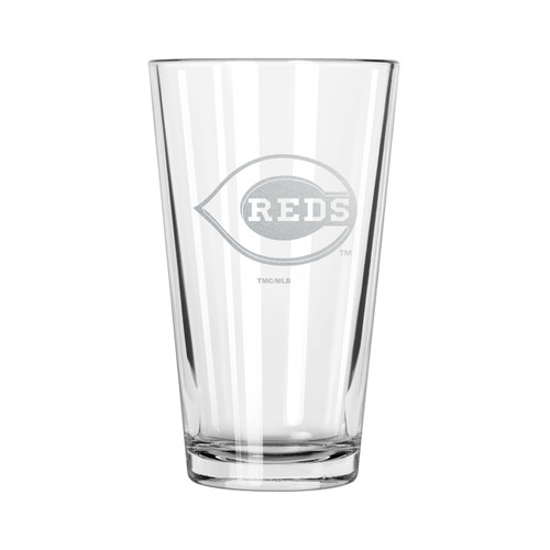 Cincinnati Reds 17 oz. Etched Pint Glass