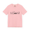 Retro Camping T-Shirt – Vintage Forest & Camper Graphic Tee for Hikers and Nature Lovers