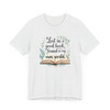 Lost in a Good Book T-Shirt – Cozy Unisex Tee for Book Lovers, Readers & Introverts