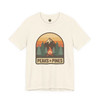 Peaks & Pines Retro Camping Tee – Unisex Outdoor Adventure Shirt, Mountain & Campfire Graphic, Nature Lover Gift
