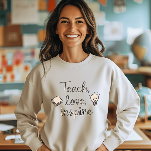 Teach Love Inspire Teacher Sweatshirt – Heartfelt Gift for Teachers & Mentors