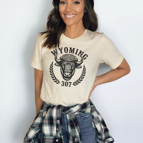Wyoming Buffalo Graphic Tee – Rugged, Timeless Outdoor Wear