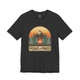 Peaks & Pines Retro Camping Tee – Unisex Outdoor Adventure Shirt, Mountain & Campfire Graphic, Nature Lover Gift