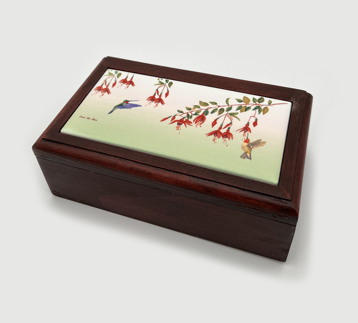 506 - Tile Box - Hummingbirds