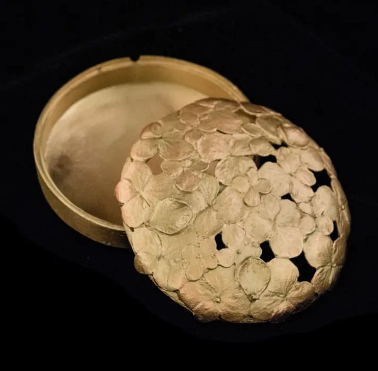 Hydrangea Box