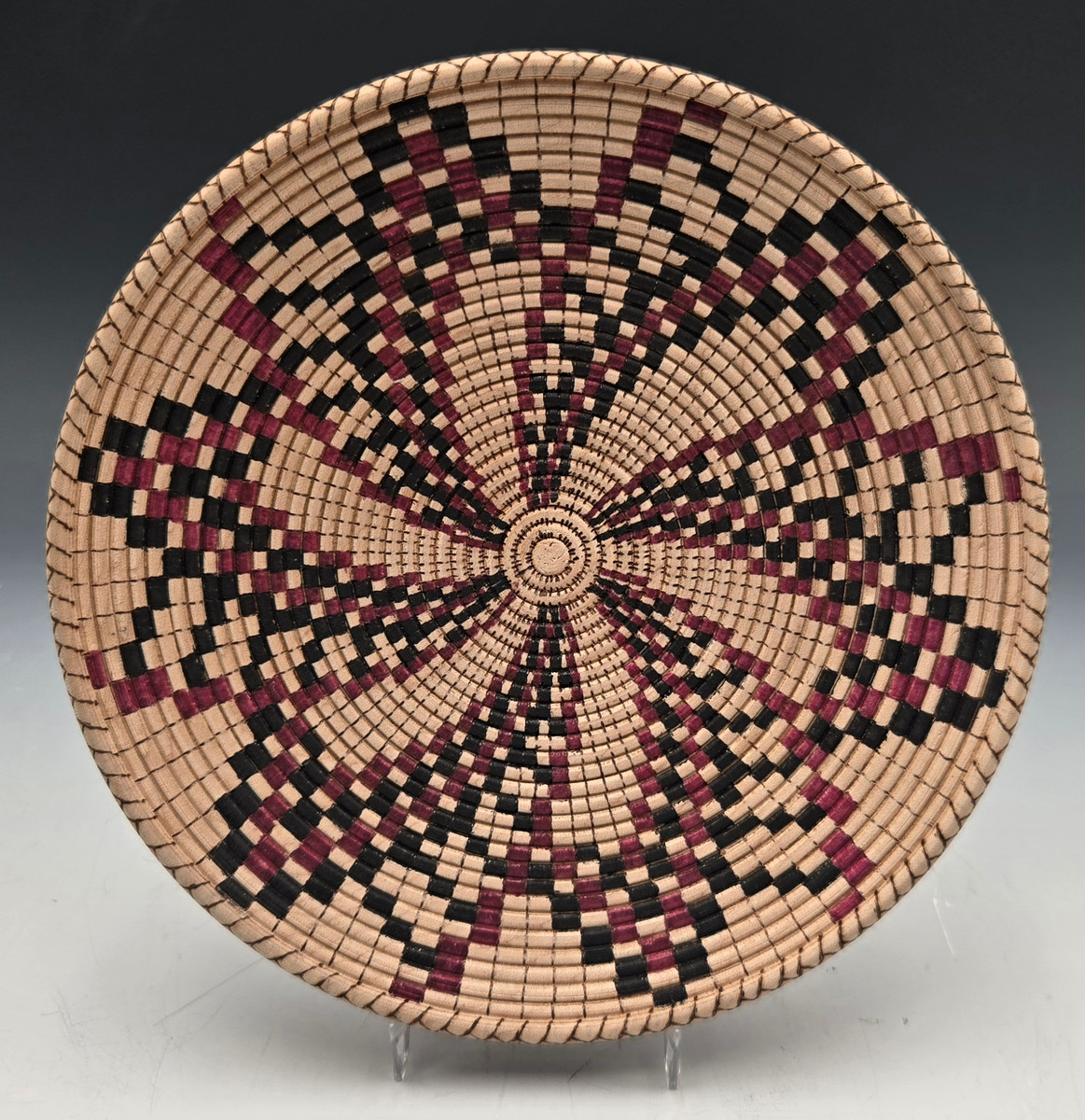 Basket Illusion - Red Planet