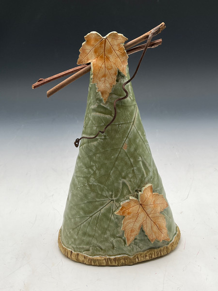 212 - Two Leaf Medium Vase, Green