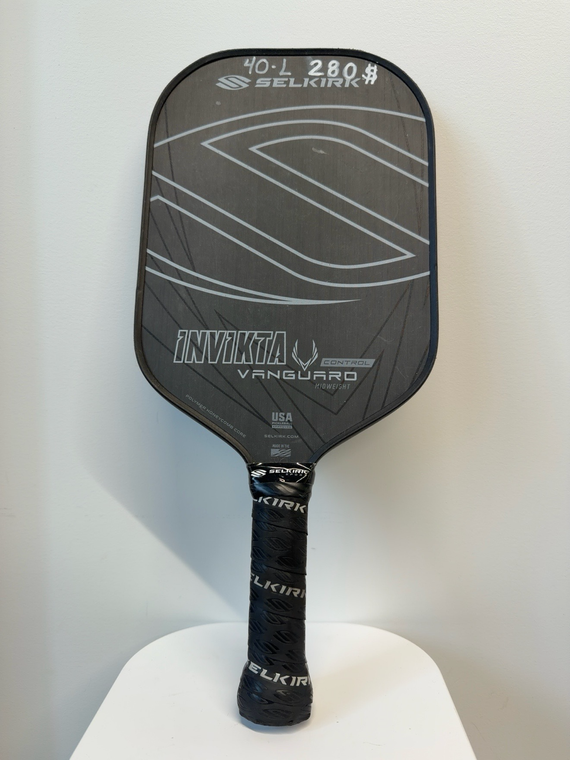 Selkirk Invikta Vanguard Control Midweight — Used Pickleball Paddle