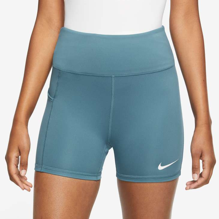 Nike Women Shorty 4