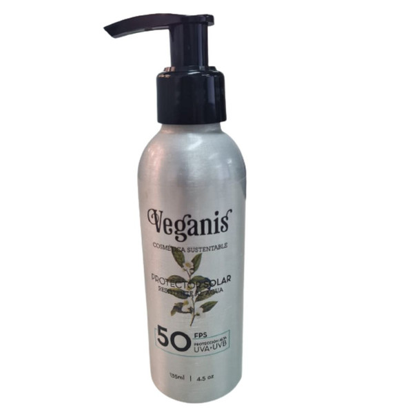 Veganis Protector Solar 50 FPS - Protector Solar Vegano Resistente al Agua, Espectro Amplio UVA + UVB, Perfecto para Niños y Protección de Tatuajes, 135 ml / 4.5 fl oz