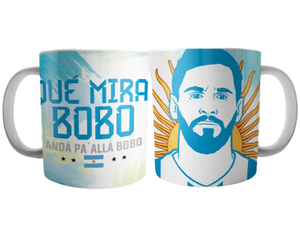 Taza Messi Diseño "Que Mira Bobo, Andá Pa' Allá" Letras Celestes Taza de Café - Taza de Cerámica Impresa por Ambos Lados (modelo 2)