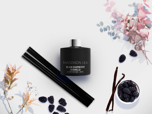 Black Raspberry & Vanilla - luxury reed diffuser Black Raspberry & Vanilla - luxury reed diffuser
