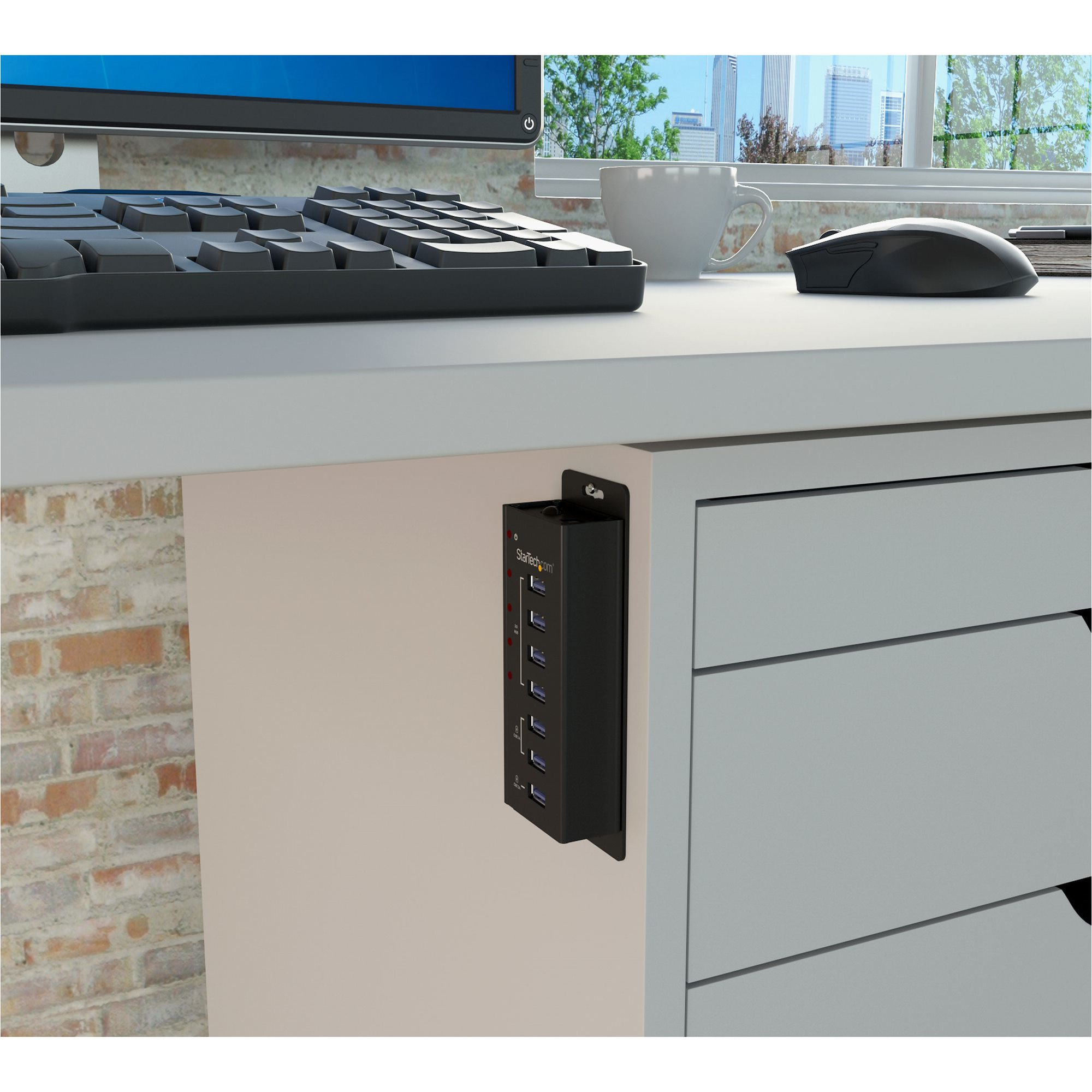 StarTech.com ST4300U3C3 USB 3.2 Gen 1 Hub