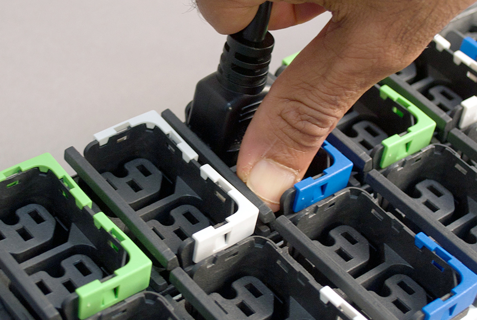 Basic eConnect PDU E0-1460-CE