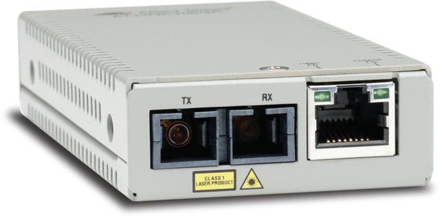 TAA (Federal) 10/100TX to 100FX/SC MM Media & RATE Converter, Multi-Region PSU at-MMC200/SC-960