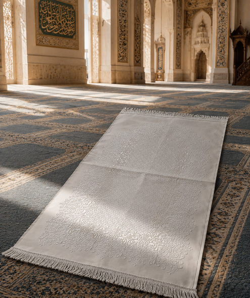 Prayer Mat – Elegant Islamic Janamaz with Premium Embroidery