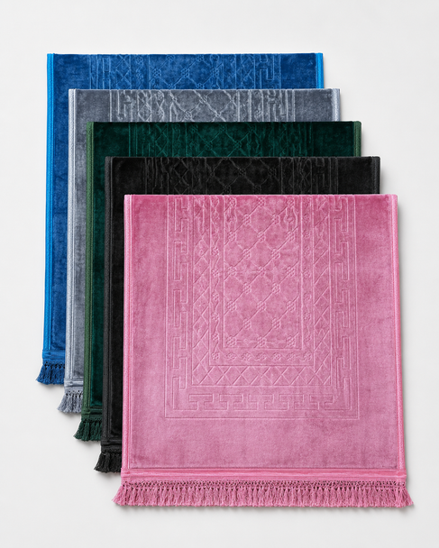 Paded Velvet Prayer Mats (Non Slip) Size (80x120cm)