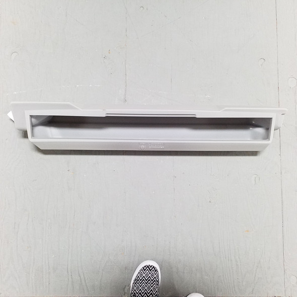 5.075-042.0 - Debris bin 273-7791