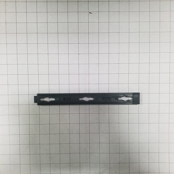 E22665 - Rear outer blade clamp 189-7665