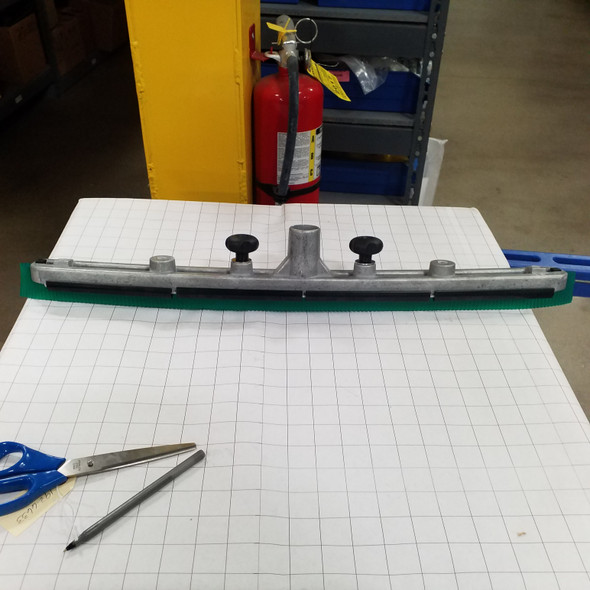 4119990 - Squeegee assembly 25 inch 192-6633