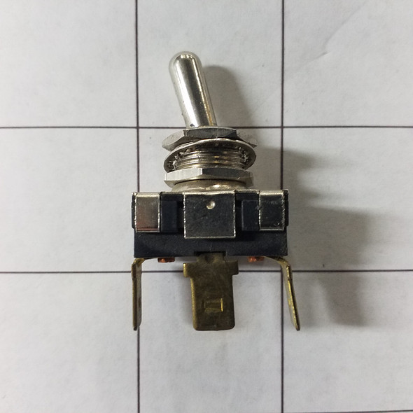 379522 - Switch 195-6135