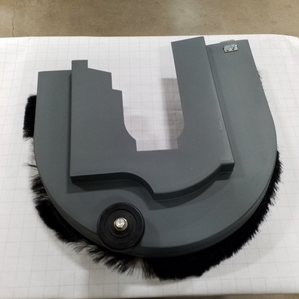 315956 - Right hand brush housing assembly 272-8176