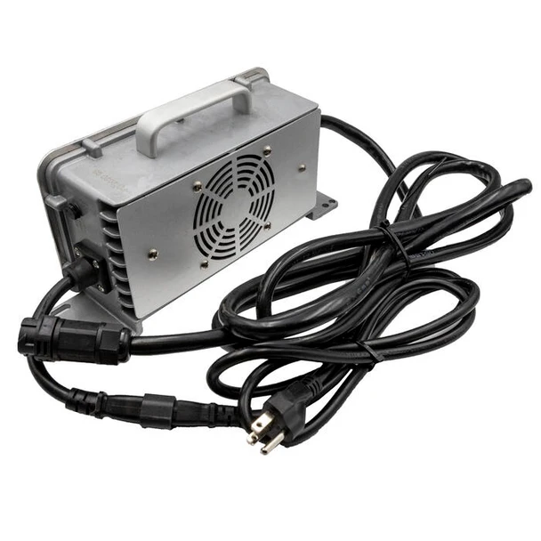  - ROYPOW 085MB 24V 30amp Lithium Ion battery charger