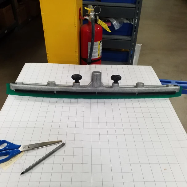 4119990 - Squeegee assembly 25 inch 192-6633