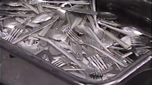 flatware-presoak.jpg