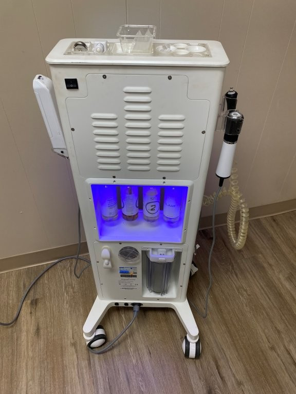 AMP AquaFirme