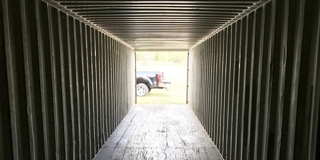 Tunnel units with doors at both ends