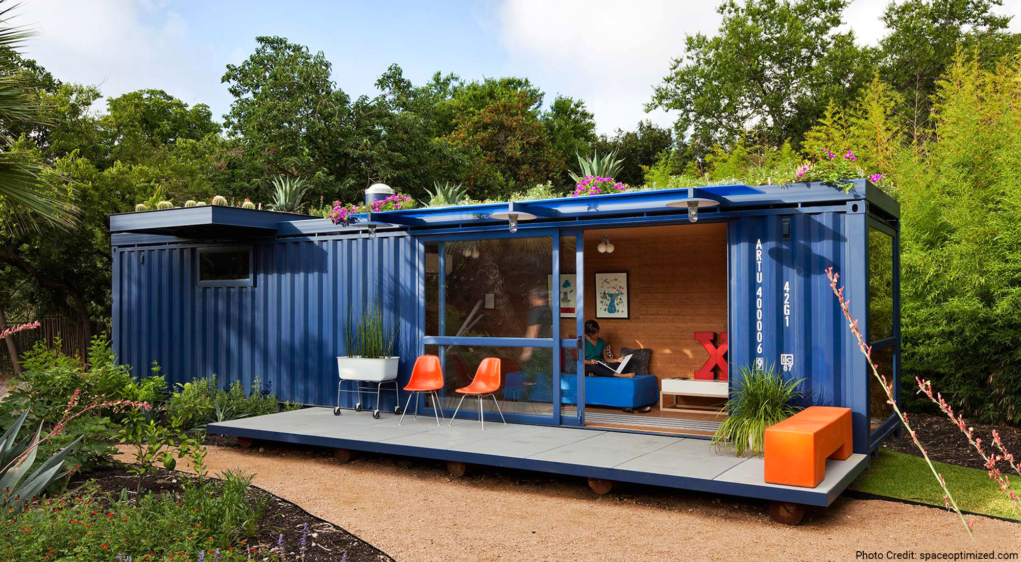 Shipping Container House - Simple Life 