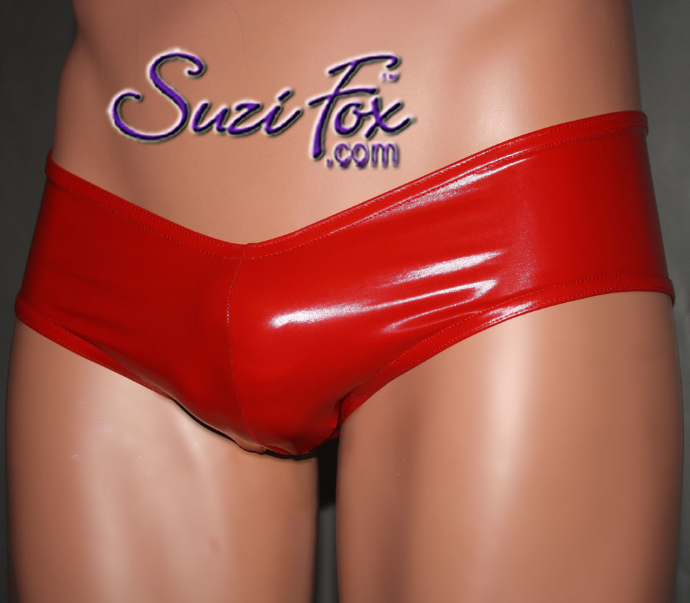 Men's 'V', Pouch Front, Hot Pants Bikini, custom made by Suzi Fox
shown in Red gloss vinyl/PVC Spandex.
Available in black, red, white, neon pink, light pink, fuchsia, purple, turquoise, Royal Blue, Matte Black, Matte White.
Choose your pouch size!
Made in the U.S.A.
