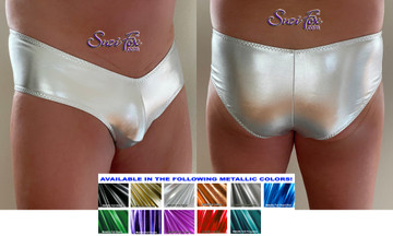 Men's 'V', Pouch Front, Hot Pants Bikini, custom made by Suzi Fox
shown in Silver Metallic coated Spandex.
Choose your pouch size!
• You can choose any fabric on this site, including vinyl/PVC, Metallic Foil, Metallic Mystique, Wetlook Lycra Spandex, Milliskin Tricot Spandex. The vinyl/PVC is a latex alternative, great for people allergic to latex!
• Worldwide shipping.
• Made in the U.S.A.