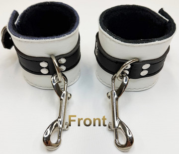 Black on white unhooked front