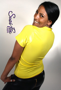 Womens V Neck T-Shirt in Yellow Wetlook Spandex, custom made by Suzi Fox.
Custom made to your measurements! Choose any fabric on this site!
• Optional wrist zippers if you choose long sleeves.
Made in the U.S.A.