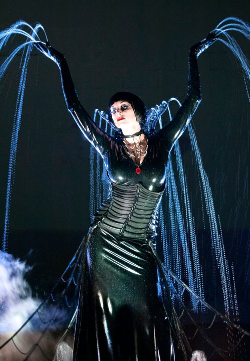 blackwidow-thelivinggarden.jpg blackwidow-thelivinggarden.jpg