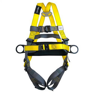 A robust full-body Maxi Construction Harness (915005) featuring padded shoulder and leg straps, reinforced D-rings, and quick-release buckles—designed for secure and comfortable use on construction sites. A robust full-body Maxi Construction Harness (915005) featuring padded shoulder and leg straps, reinforced D-rings, and quick-release buckles—designed for secure and comfortable use on construction sites.