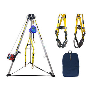 A complete Confined Space Kit Core 7Ft (915120) featuring a sturdy tripod, manual winch, full-body harness, and a durable storage bag—engineered for secure entry and rescue in confined spaces. A complete Confined Space Kit Core 7Ft (915120) featuring a sturdy tripod, manual winch, full-body harness, and a durable storage bag—engineered for secure entry and rescue in confined spaces.