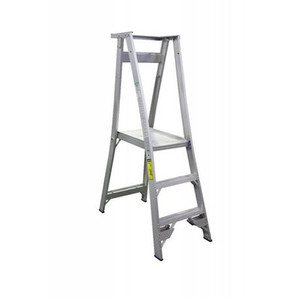 A 3-step Indalex aluminium platform ladder with a 0.90m high platform, anti-slip steps, safety handrails, and a fully welded frame—designed for secure access in commercial and industrial settings.