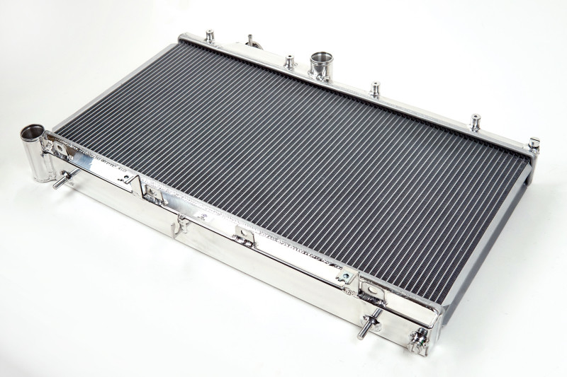 CSF 08-15 Subaru Impreza WRX/STI 1-Row 31mm High-Performance Aluminum Radiator - 7094 Photo - out of package